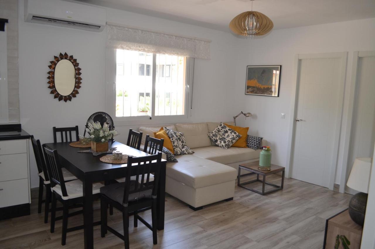 Pedregalejo Beach House Малага Екстериор снимка
